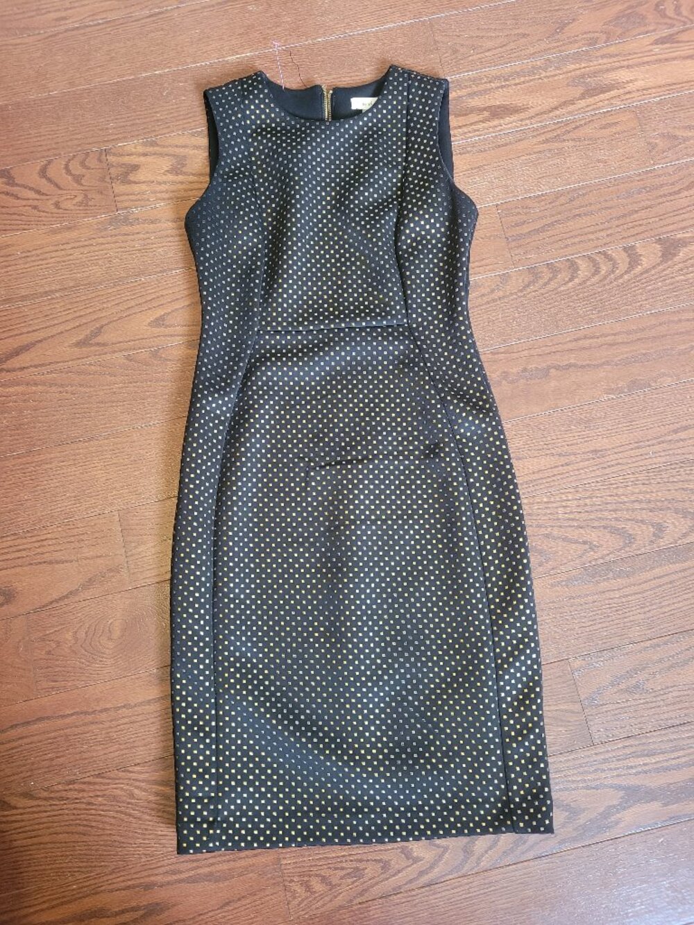 Calvin Klein Black Gold Embellished Sleeveless Sheath Dress Size 8 Party Work